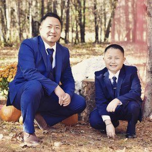 Meet your Posher, Bee